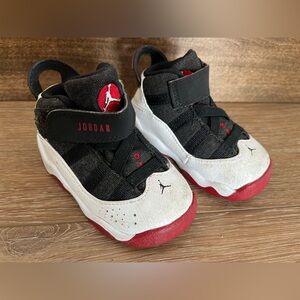 Nike Jordan black, white and red 323420-012 size 5c